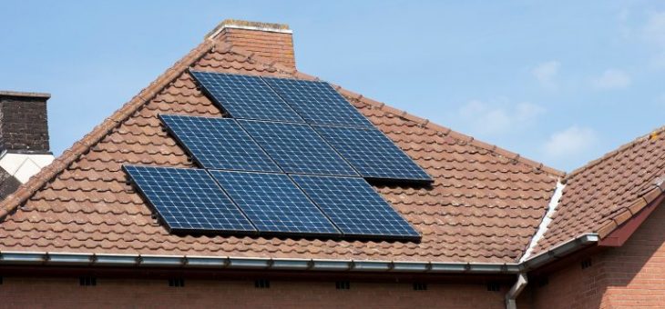 Alle feiten en cijfers op een rij van Vlaamse compensatie voor eigenaren zonnepanelen